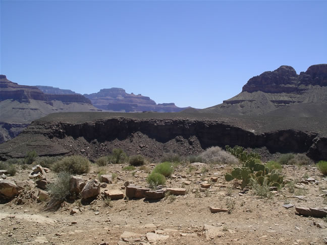 images/H-in the Grand Canyon (1).jpg